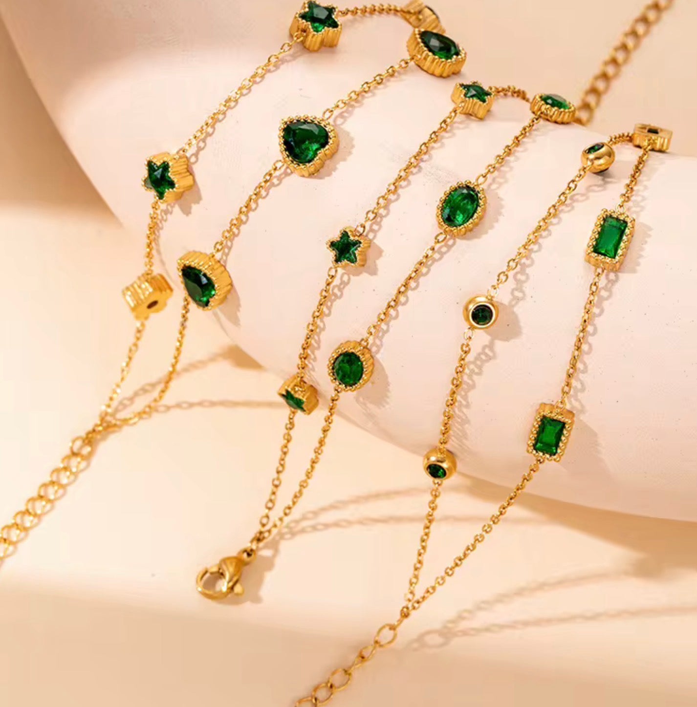 Green & White Clover Bracelet | Maison Noir by Mirl