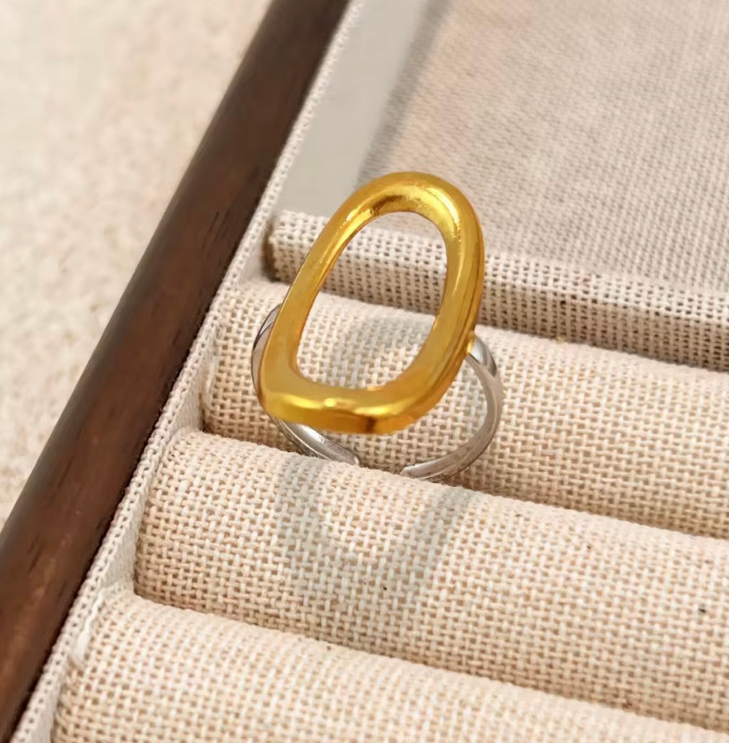 Assorted Two-Tone Rings – Set of 3