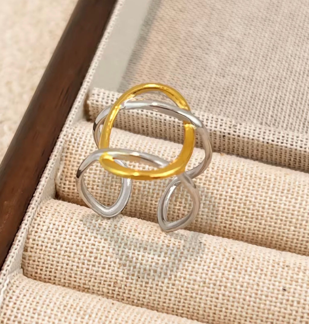 Assorted Two-Tone Rings – Set of 3
