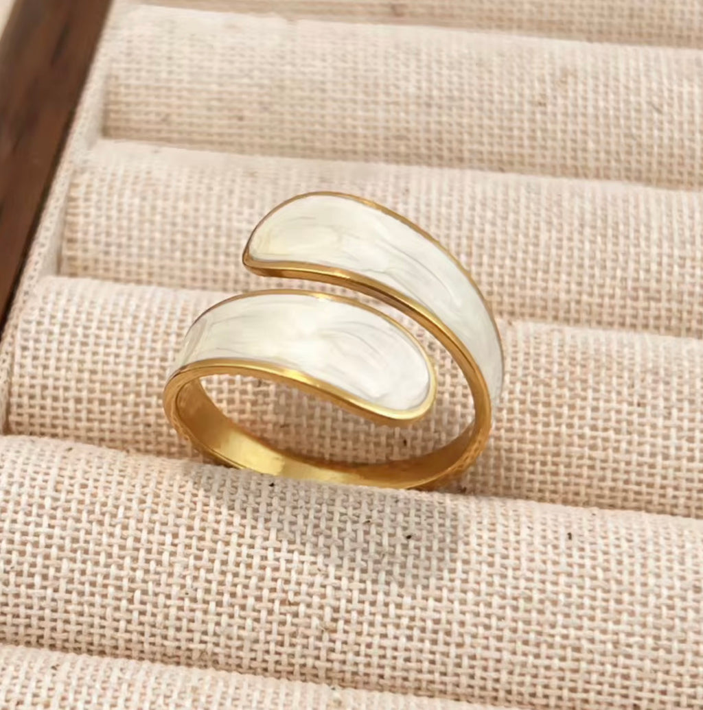 Assorted 3-Piece Gold Ring Set – Tarnish-Free