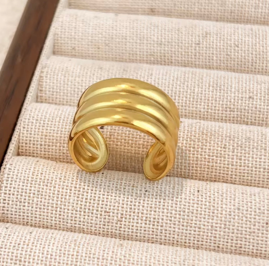Assorted 3-Piece Gold Ring Set – Tarnish-Free