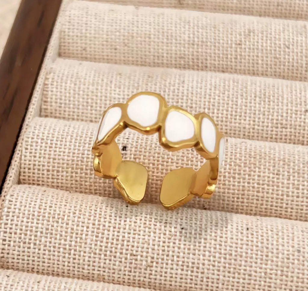 Assorted 3-Piece Gold Ring Set – Tarnish-Free