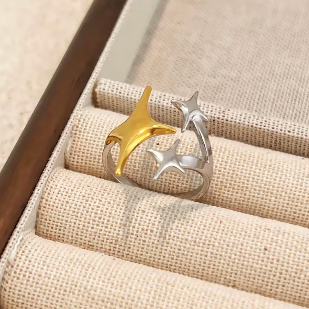 Assorted Two-Tone Rings – Set of 3