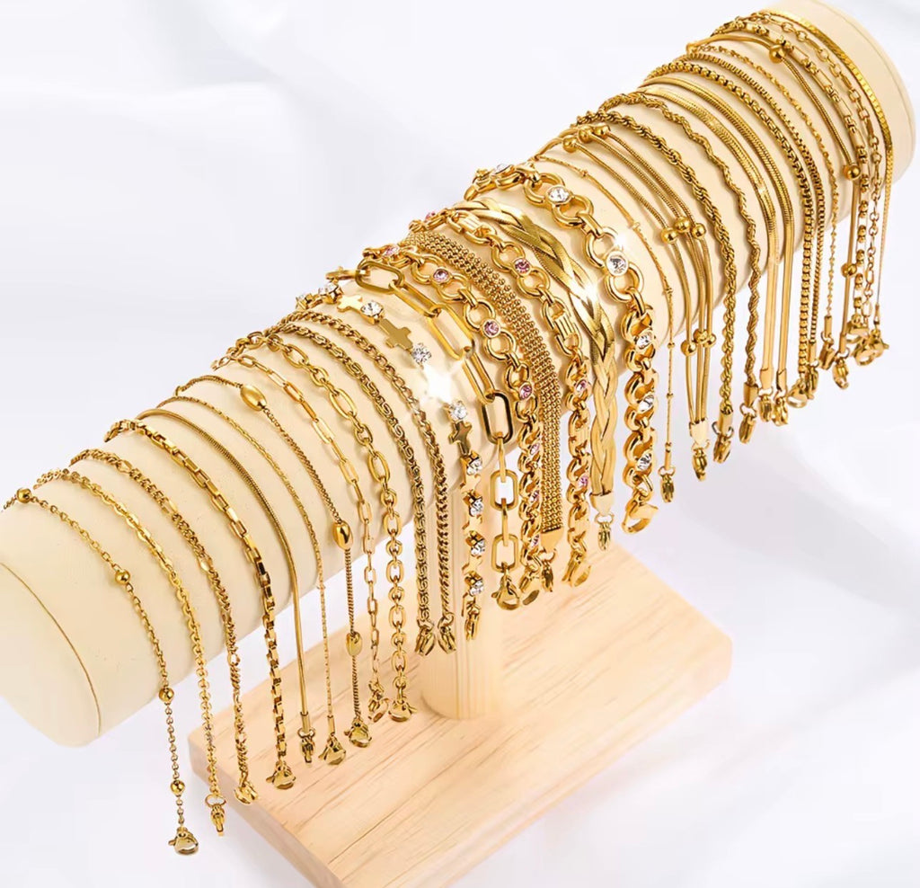 Tarnish-Free Gold Bracelet
